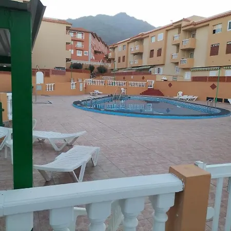 Апартаменты Caletillas Black 1º Linea Playa & Piscina & Wifi Канделария