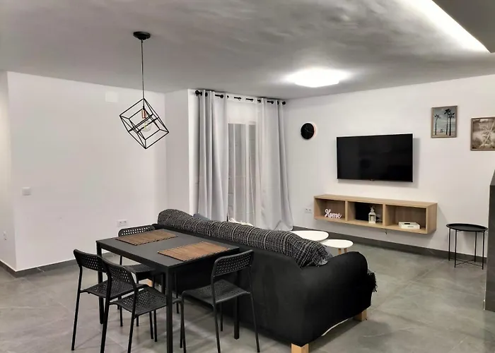 Caletillas Black 1º Linea Playa & Piscina & Wifi * קנדלריה