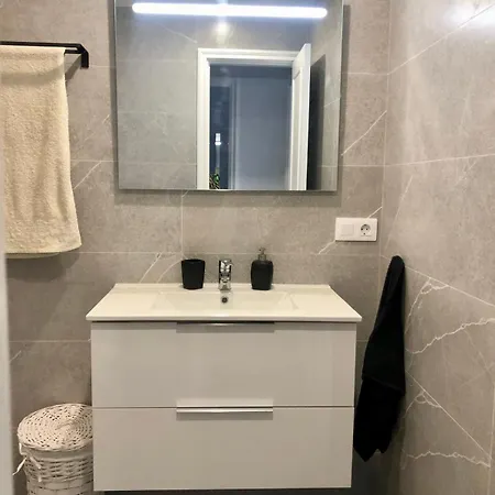 Caletillas Black 1º Linea Playa & Piscina & Wifi Apartamento *